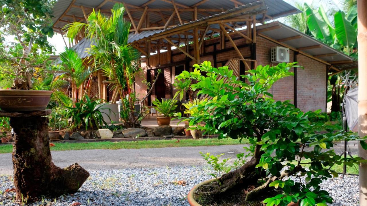 Bamboo Cottage Langkawi بانتايْ تْشينانغ المظهر الخارجي الصورة