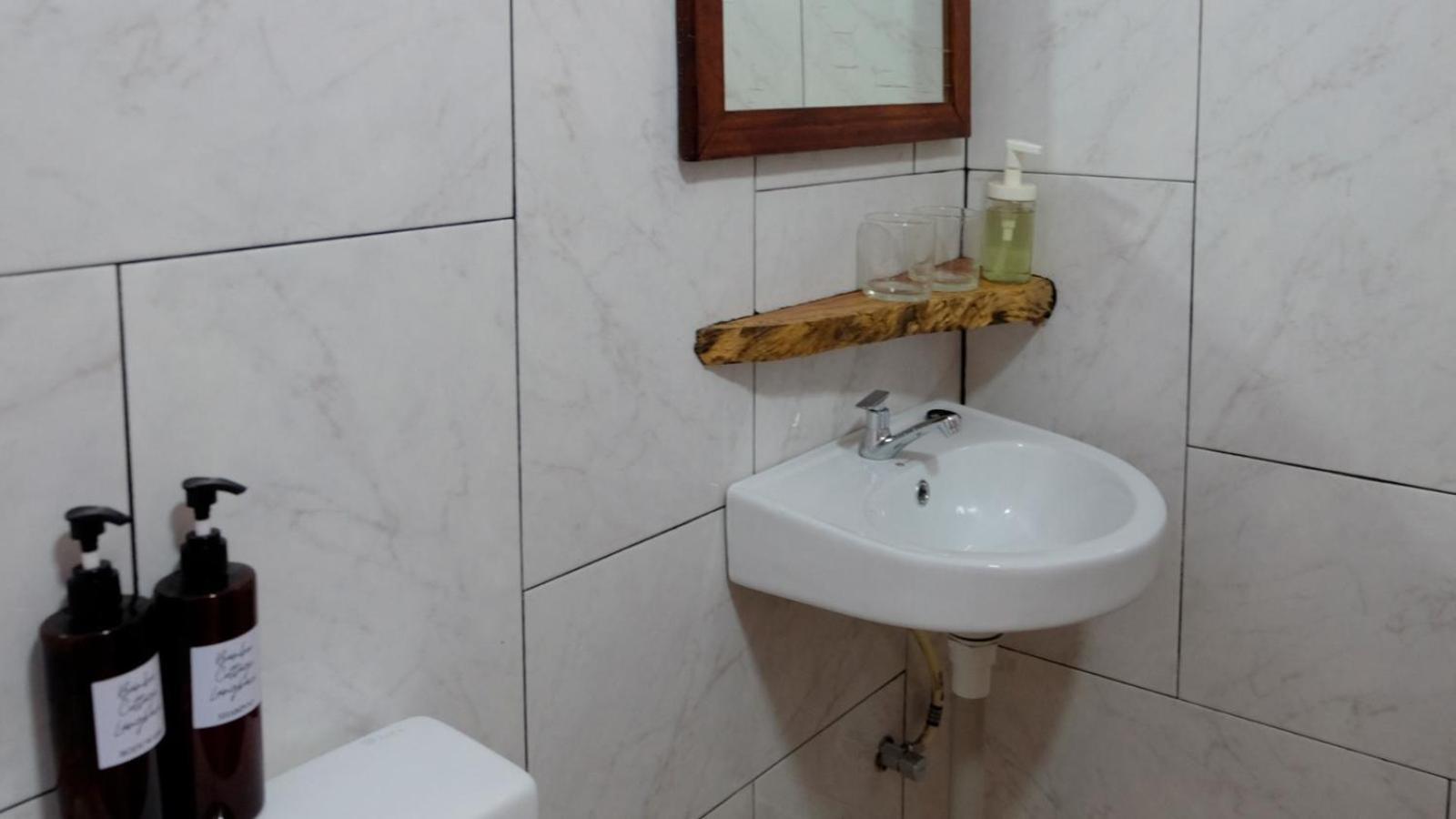 Bamboo Cottage Langkawi بانتايْ تْشينانغ المظهر الخارجي الصورة